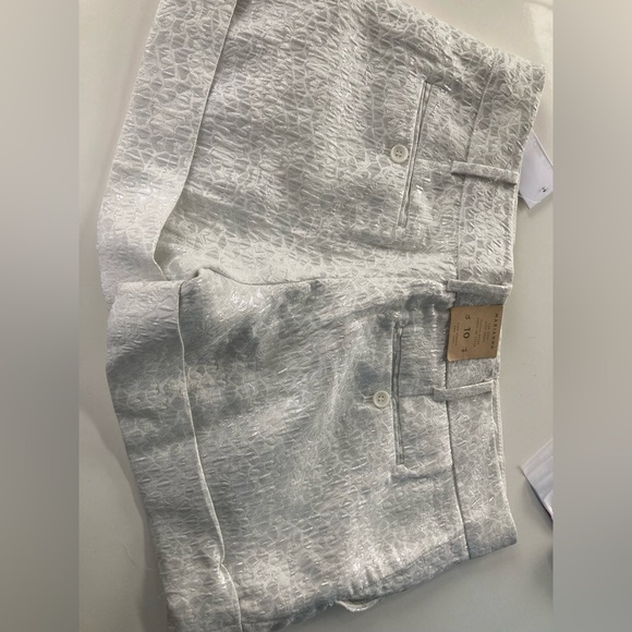 Club Monaco Marianna Low Rise City Shorts - Picture 8 of 8